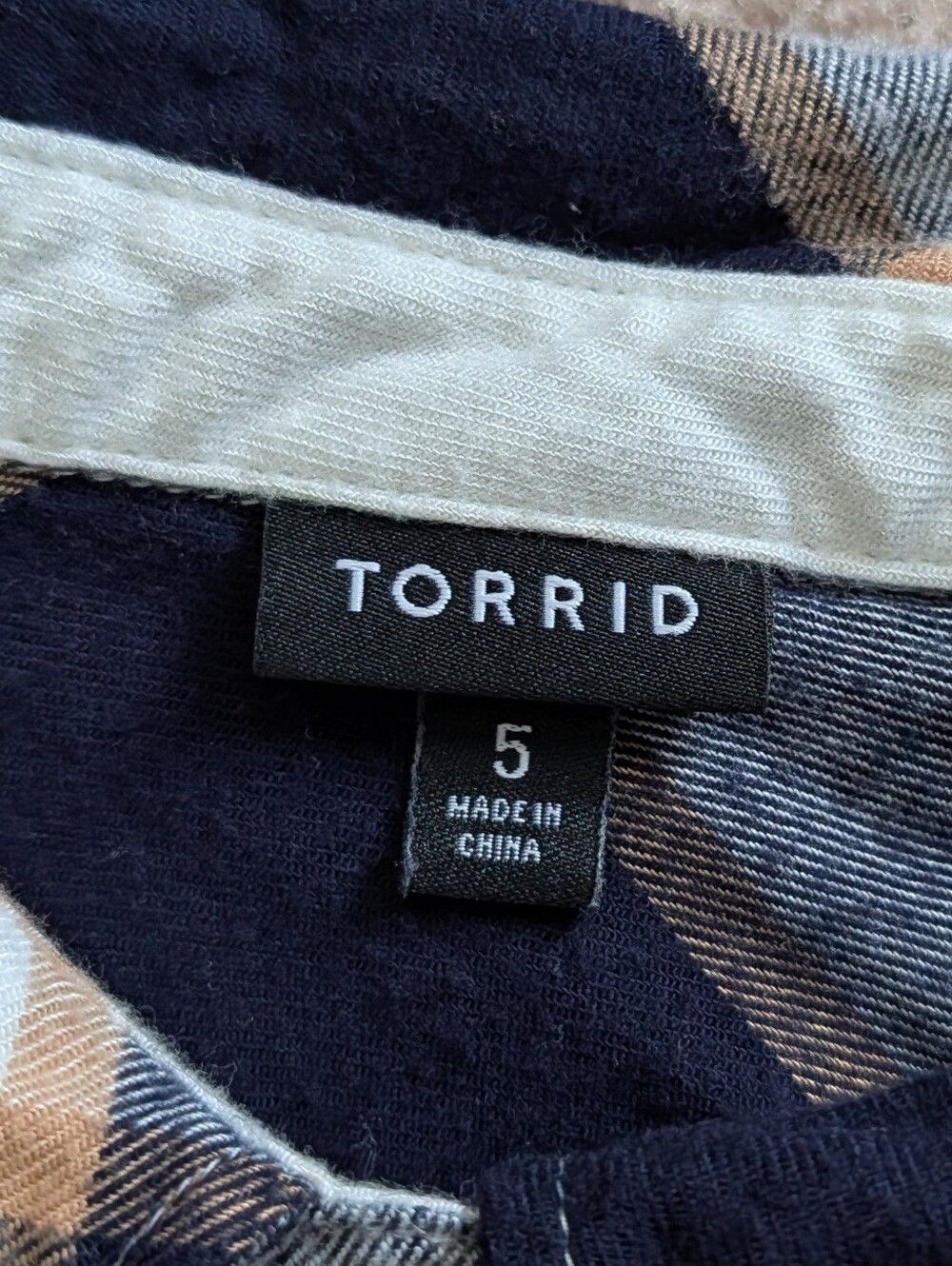Torrid Womens Black Grey Plaid Fall Lizzie Long Sleeve Tunic Shirt NWT Size 5/5X - Picture 8 of 15